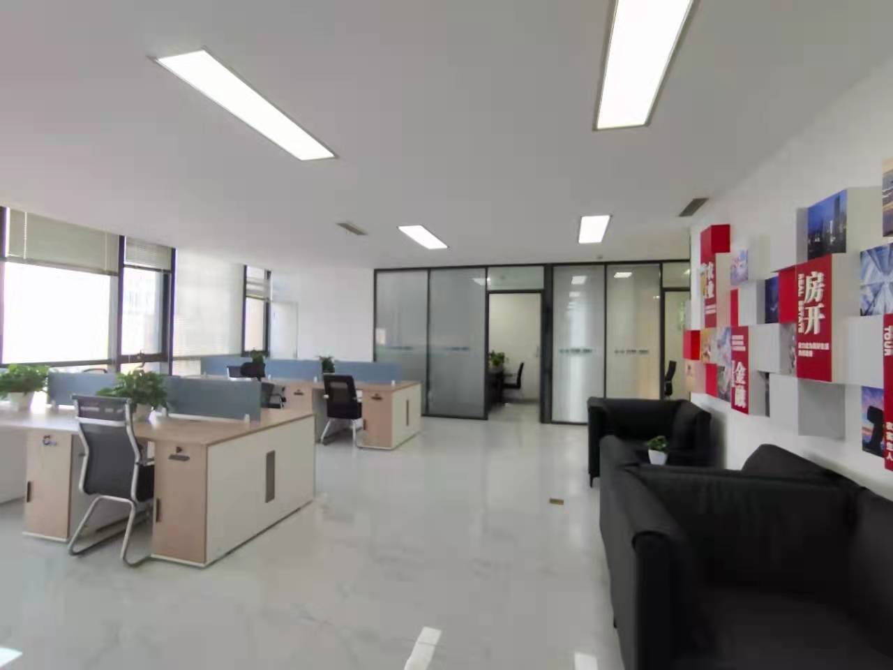 成都写字楼内部